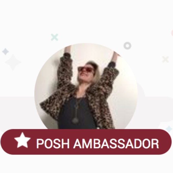 Meet your Posher, Sari - Picture 1 of 3